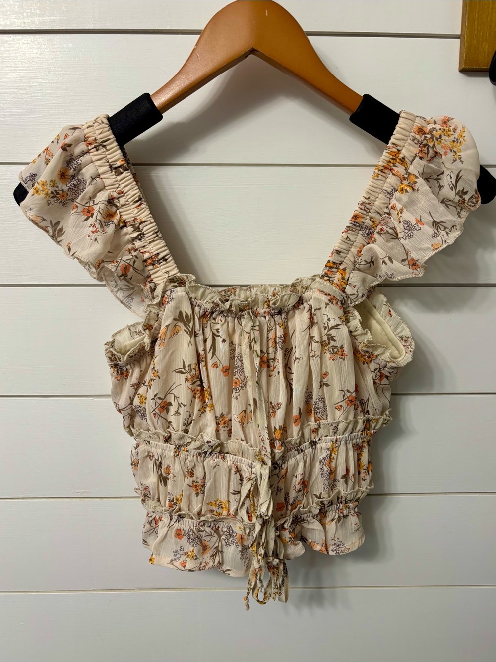 Floral Ruffle Smocked Crop Top - Cream